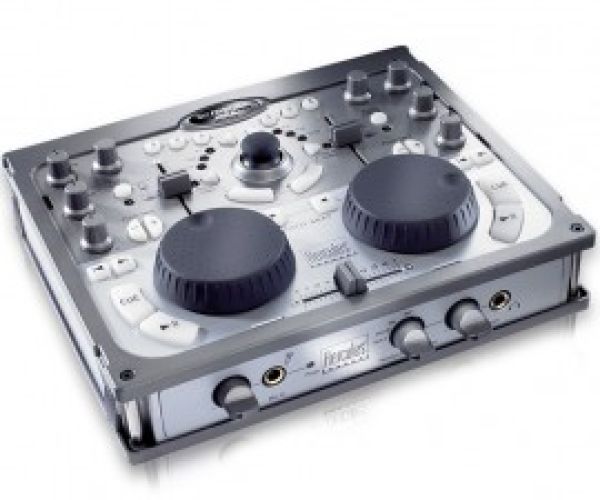 Hercules Mod.Dj Consolle Traktor