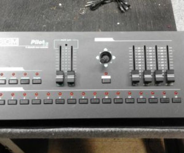 Sgm Centralina Dmx Mod.Pilot 16
